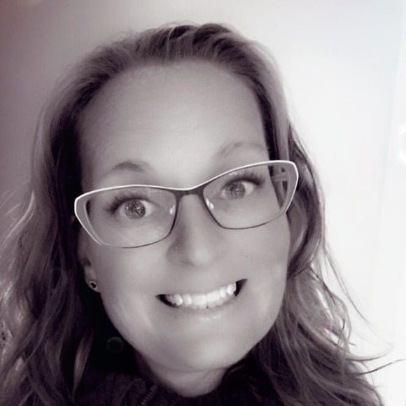 Meet your Posher, Alanna - Picture 1 of 1